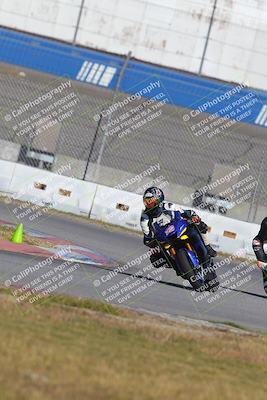 media/Nov-26-2022-Fastrack Riders (Sat) [[b001e85eef]]/Level 3/Session 3 Outside Turn 9/